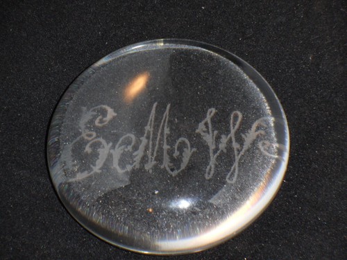 Antique clear glass - antique?,